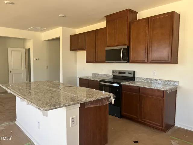 $312,776 | 246 Norman Avenue, Lillington, NC 27546