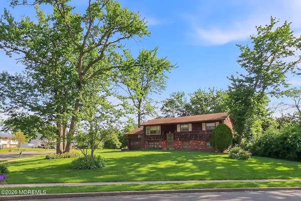 $496,000 | 1411 Windsor Avenue, Toms River, NJ 08753