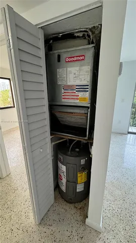 an empty room with closet