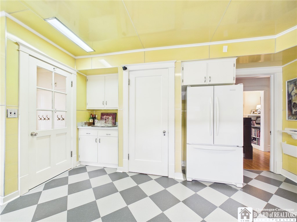 422 York Street Olean, NY 14760 - Photo 8 of 47