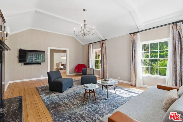 $30,000 | 9305 Hazen Drive, Beverly Hills, CA 90210