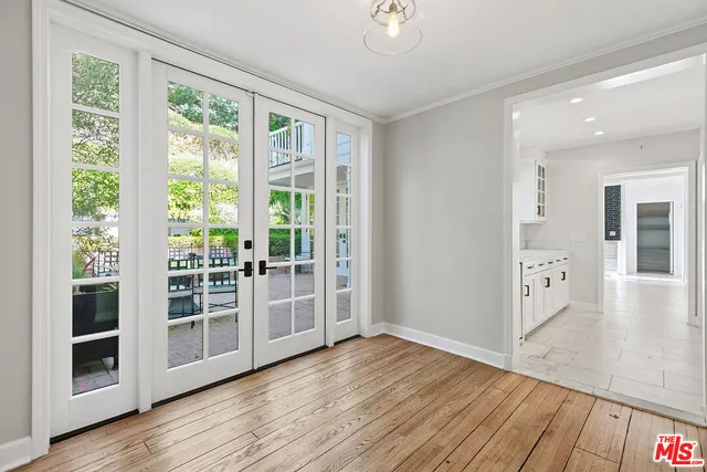 $30,000 | 9305 Hazen Drive, Beverly Hills, CA 90210