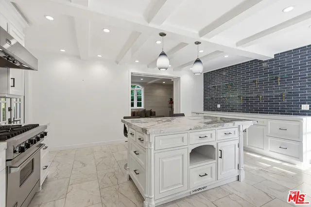 $30,000 | 9305 Hazen Drive, Beverly Hills, CA 90210