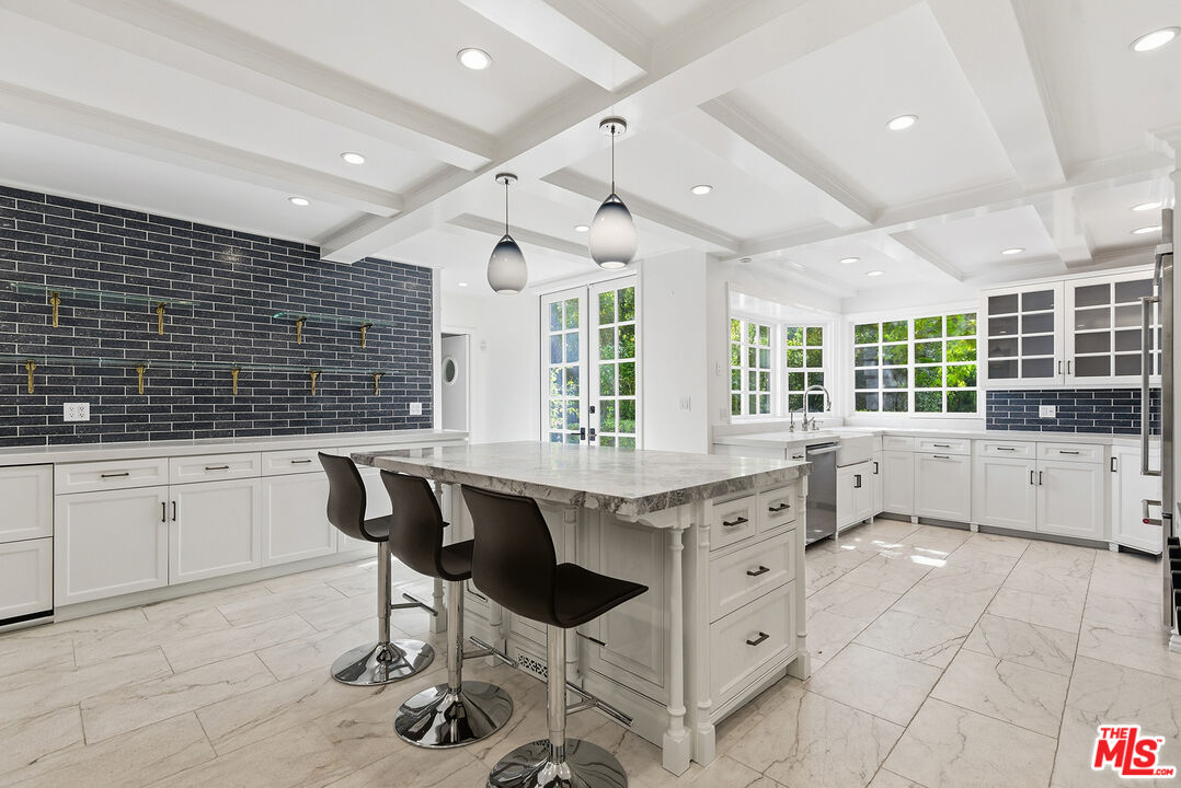 9305 Hazen Drive Beverly Hills, CA 90210 - Photo 26 of 59