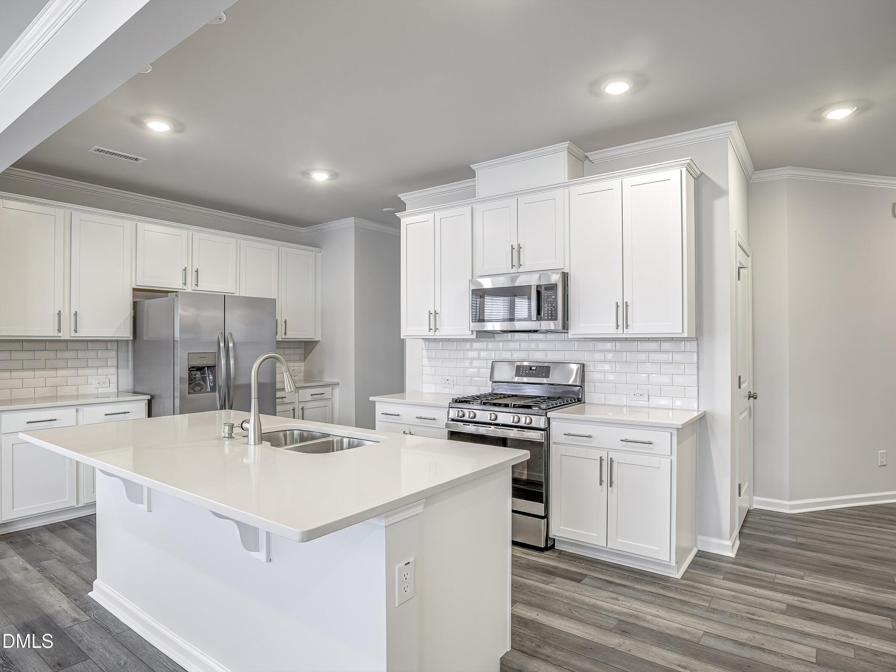 2521 Salt River Lane Raleigh, NC 27616 - Photo 11 of 38 11-2521-Salt-River-20