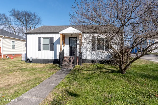 $269,900 | 602 McGinley Street, Maryville, TN 37804
