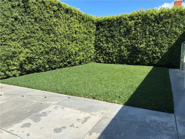 $5,500 | 21901 Summer Circle, Huntington Beach, CA 92646