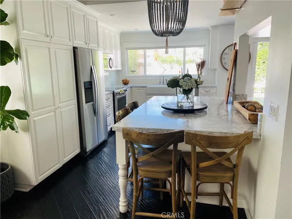 $5,500 | 21901 Summer Circle, Huntington Beach, CA 92646