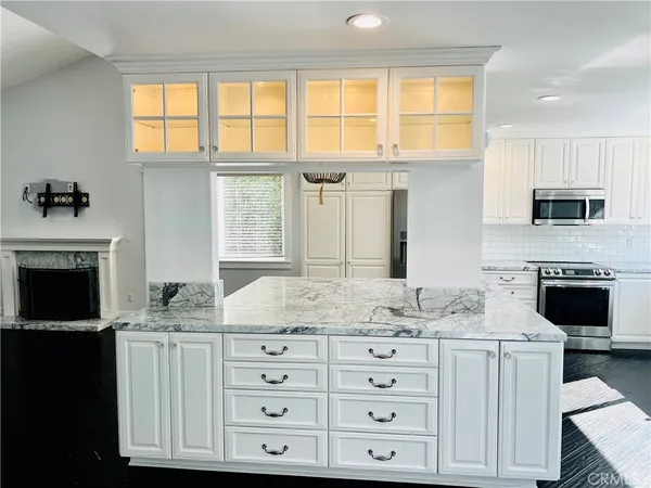 $5,500 | 21901 Summer Circle, Huntington Beach, CA 92646