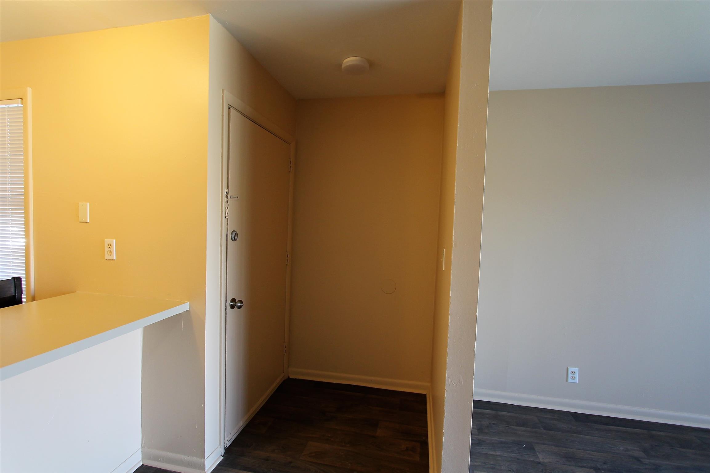 320 Welch Road, Unit O3 Nashville, TN 37211 - Photo 3 of 12 Gallery Image 3