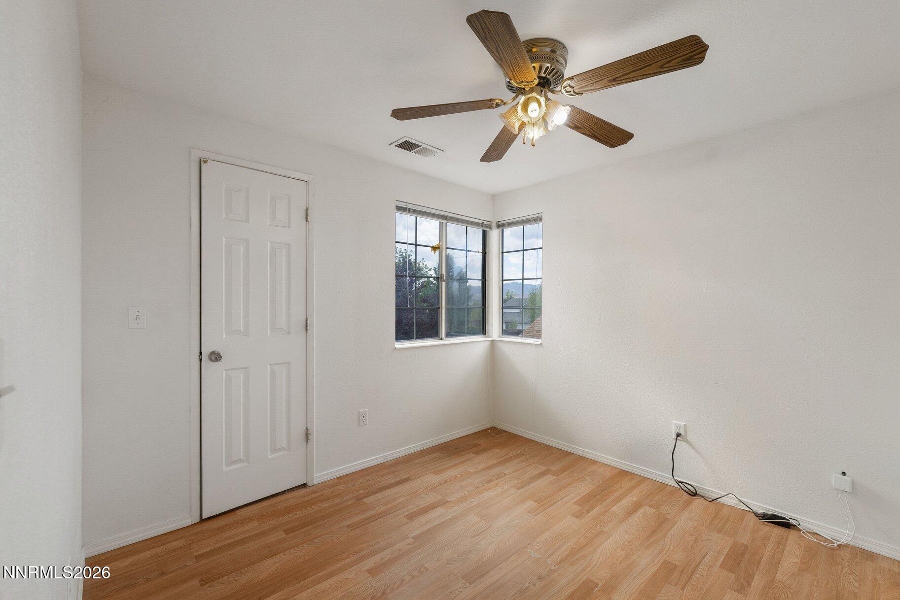 8486 Piper Place Reno, NV 89506 - Photo 22 of 80 022_17-print-8486_piper_place-19_619