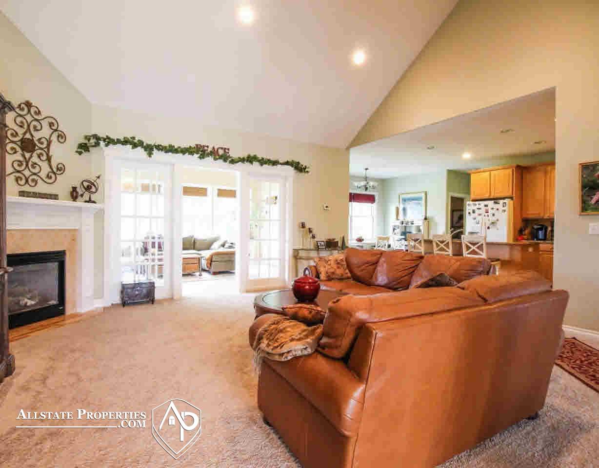3388 North Gale Road Davison, MI 48423 - Photo 5 of 31 21347111-4.JPG