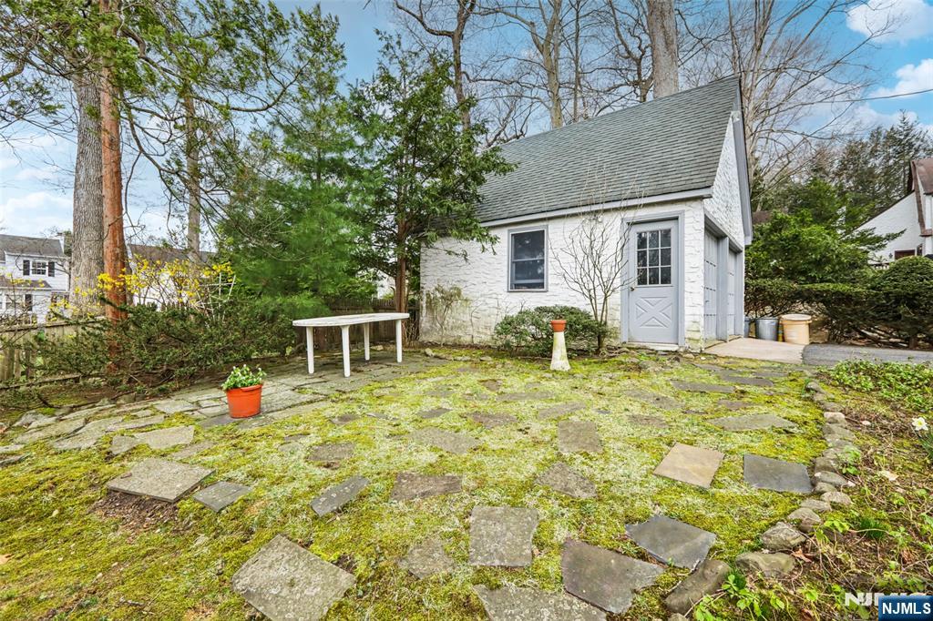 476 Alpine Terrace Ridgewood, NJ 07450 - Photo 20 of 23