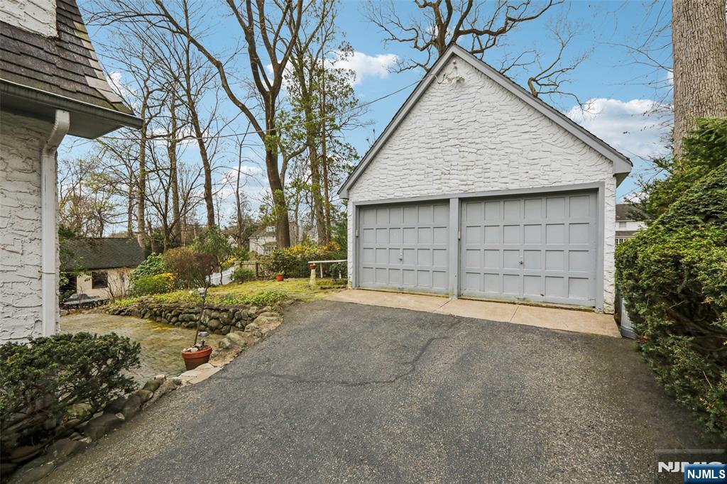 476 Alpine Terrace Ridgewood, NJ 07450 - Photo 22 of 23