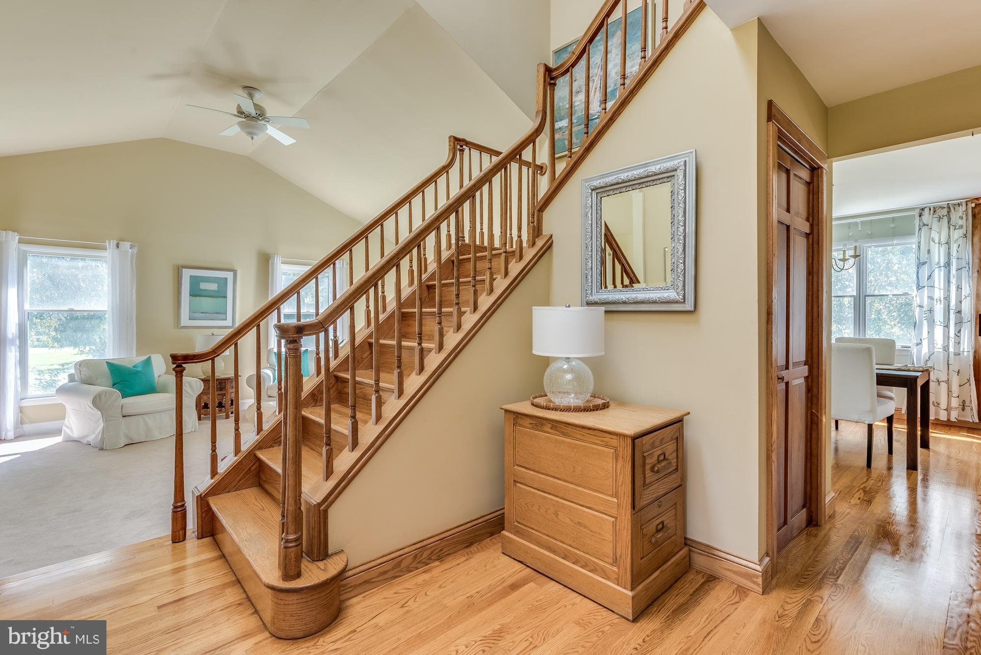 1135 River Bay Road Annapolis, MD 21409 - Photo 3 of 28 Foyer