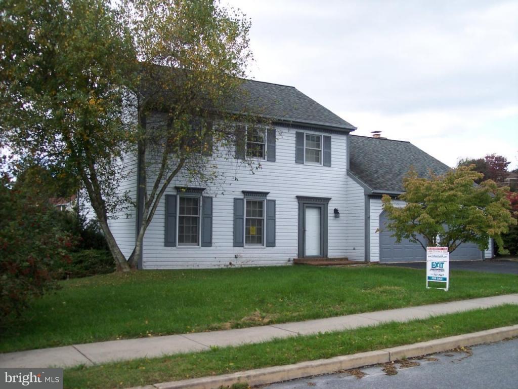 952 Spring Road Elizabethtown, PA 17022 - Photo 1 of 12