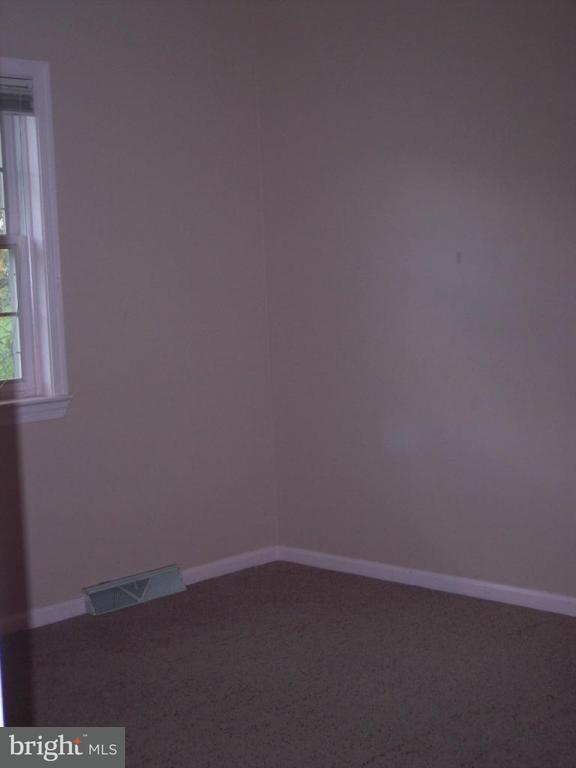 952 Spring Road Elizabethtown, PA 17022 - Photo 11 of 12