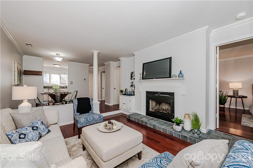 232 Queens Road, Unit 47 Charlotte, NC 28204 - Photo 1 of 19 Gallery Image 1