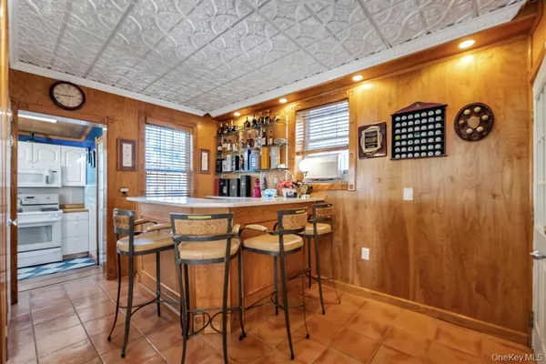 $1,565,000 | 84-20 Charlecote Ridge | Jamaica Estates