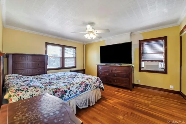 $1,565,000 | 84-20 Charlecote Ridge | Jamaica Estates