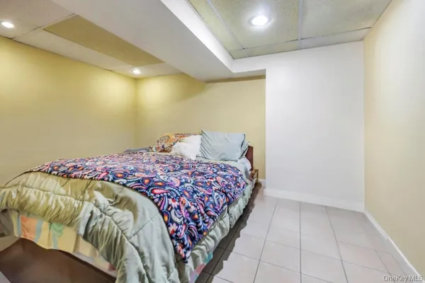 $1,565,000 | 84-20 Charlecote Ridge | Jamaica Estates