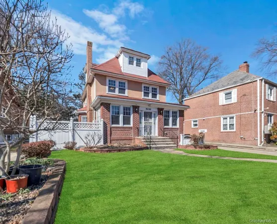 $1,565,000 | 84-20 Charlecote Ridge | Jamaica Estates