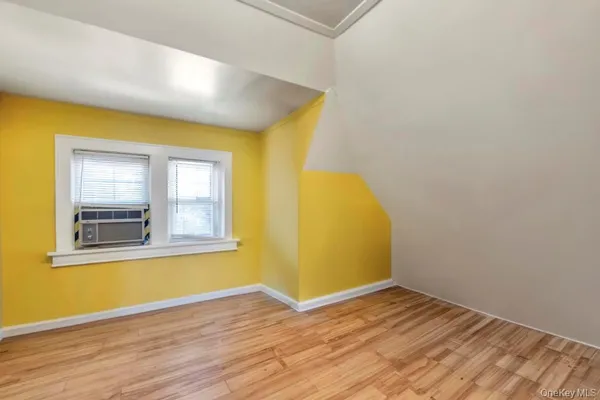 $1,565,000 | 84-20 Charlecote Ridge | Jamaica Estates