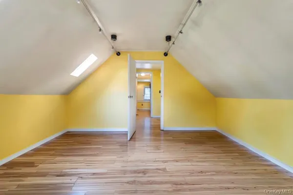 $1,565,000 | 84-20 Charlecote Ridge | Jamaica Estates
