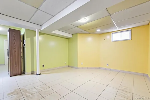 $1,565,000 | 84-20 Charlecote Ridge | Jamaica Estates