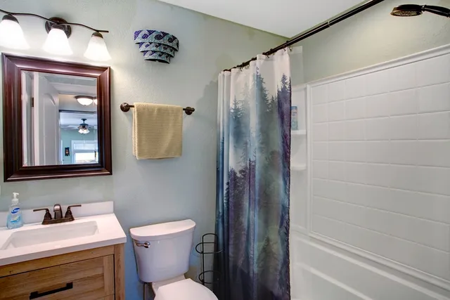 $522,500 | 105 Sharons Valley, Hayesville, NC 28904