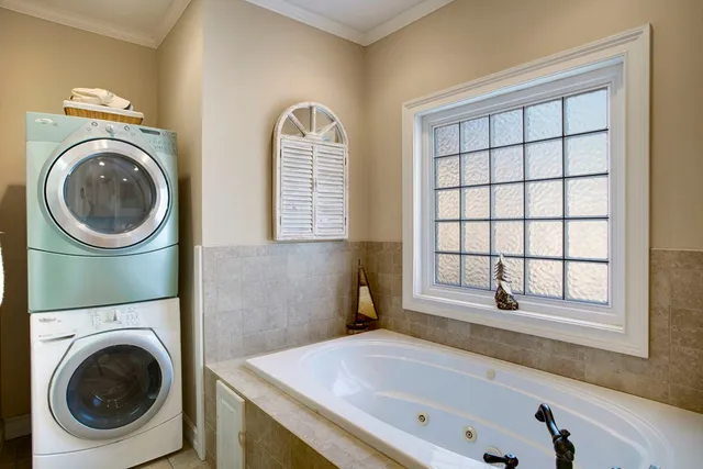 $522,500 | 105 Sharons Valley, Hayesville, NC 28904