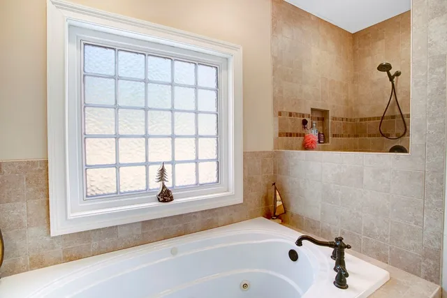 $522,500 | 105 Sharons Valley, Hayesville, NC 28904