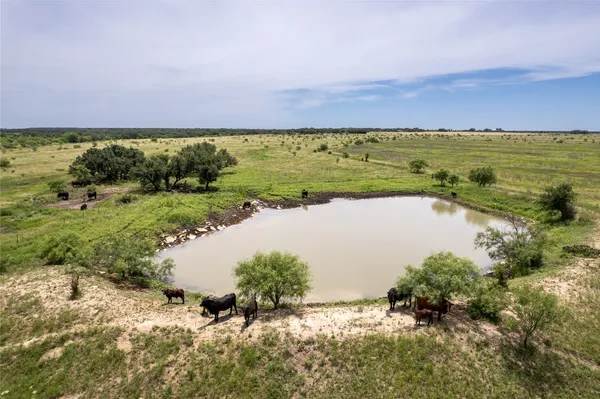 $699,000 | 8557 Farm To Market 586, Bangs, TX 76823