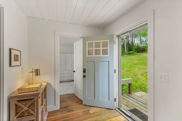 $749,000 | 111 Frank's Flat, Sedgwick, ME 04676