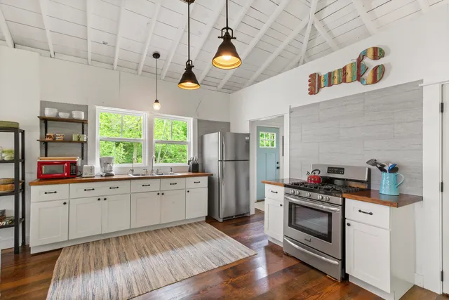 $749,000 | 111 Frank's Flat, Sedgwick, ME 04676