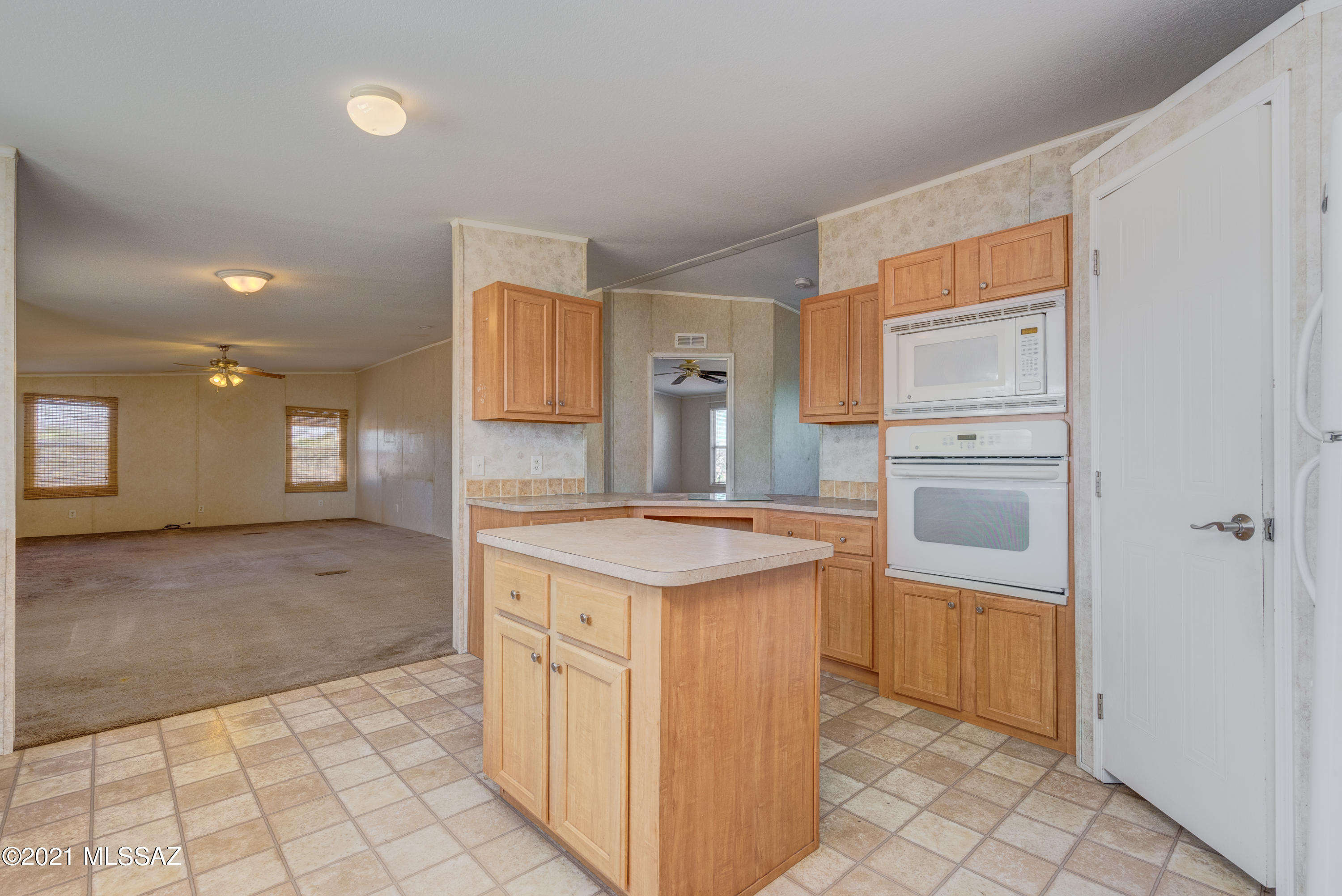 13761 Cortel Road Tucson, AZ 85736 - Photo 23 of 50 Gallery Image 23