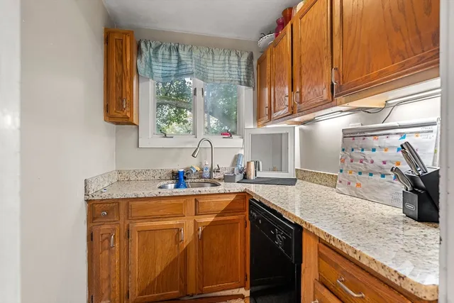 $675,000 | 16 Fountain Street, Haverhill, MA 01830