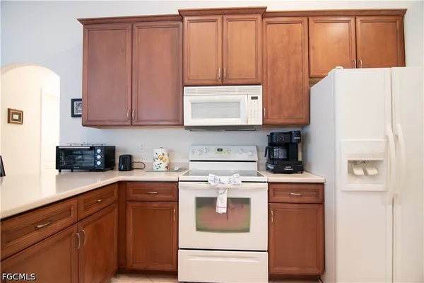 $3,000 | 5023 Agualinda Boulevard, Cape Coral, FL 33914