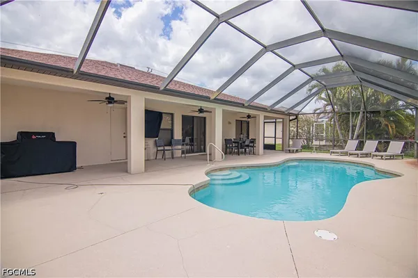 $3,000 | 5023 Agualinda Boulevard, Cape Coral, FL 33914