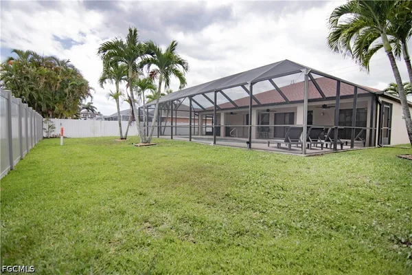 $3,000 | 5023 Agualinda Boulevard, Cape Coral, FL 33914