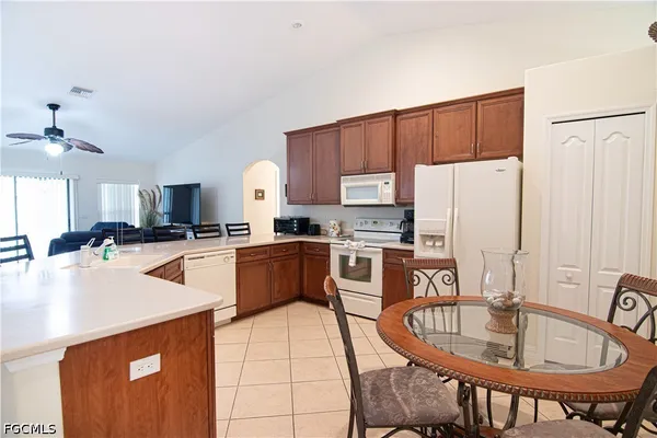 $3,000 | 5023 Agualinda Boulevard, Cape Coral, FL 33914