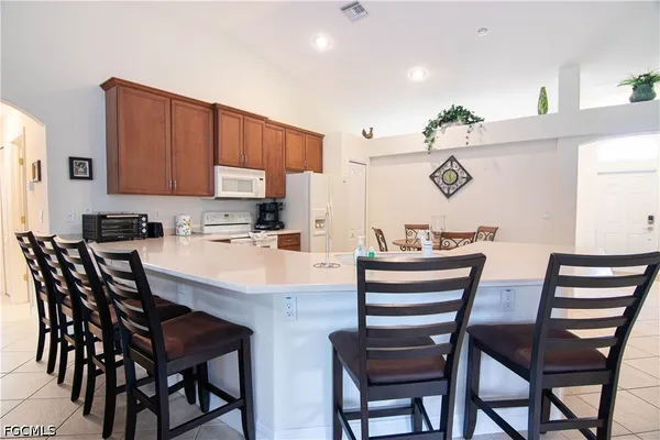 $3,000 | 5023 Agualinda Boulevard, Cape Coral, FL 33914