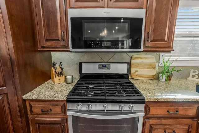 $480,000 | 28605 West 162nd Terrace, Gardner, KS 66030