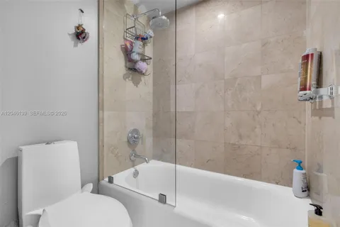 $575,000 | 6917 Collins Avenue, Unit 404, Miami Beach, FL 33141