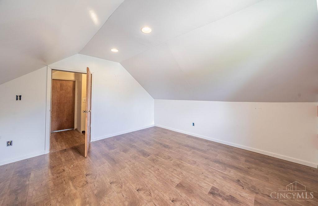 3036 Fiddlers Green Road Cincinnati, OH 45248 - Photo 30 of 38