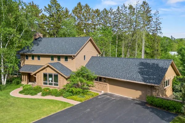 $995,000 | 921 West Green Tree Road, River Hills, WI 53217