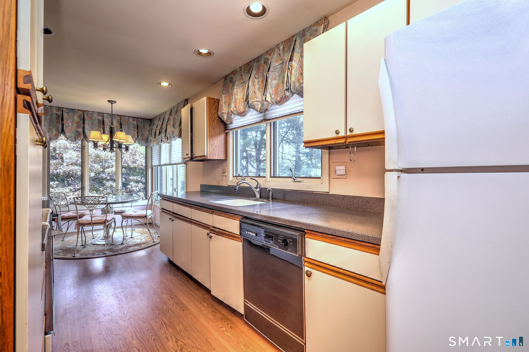 690 Forest Road, Unit 773 West Haven, CT 06516 - Photo 13 of 40