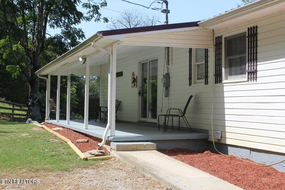 740 White Oak Road Speedwell, TN 37870 - Photo 7 of 51 g7