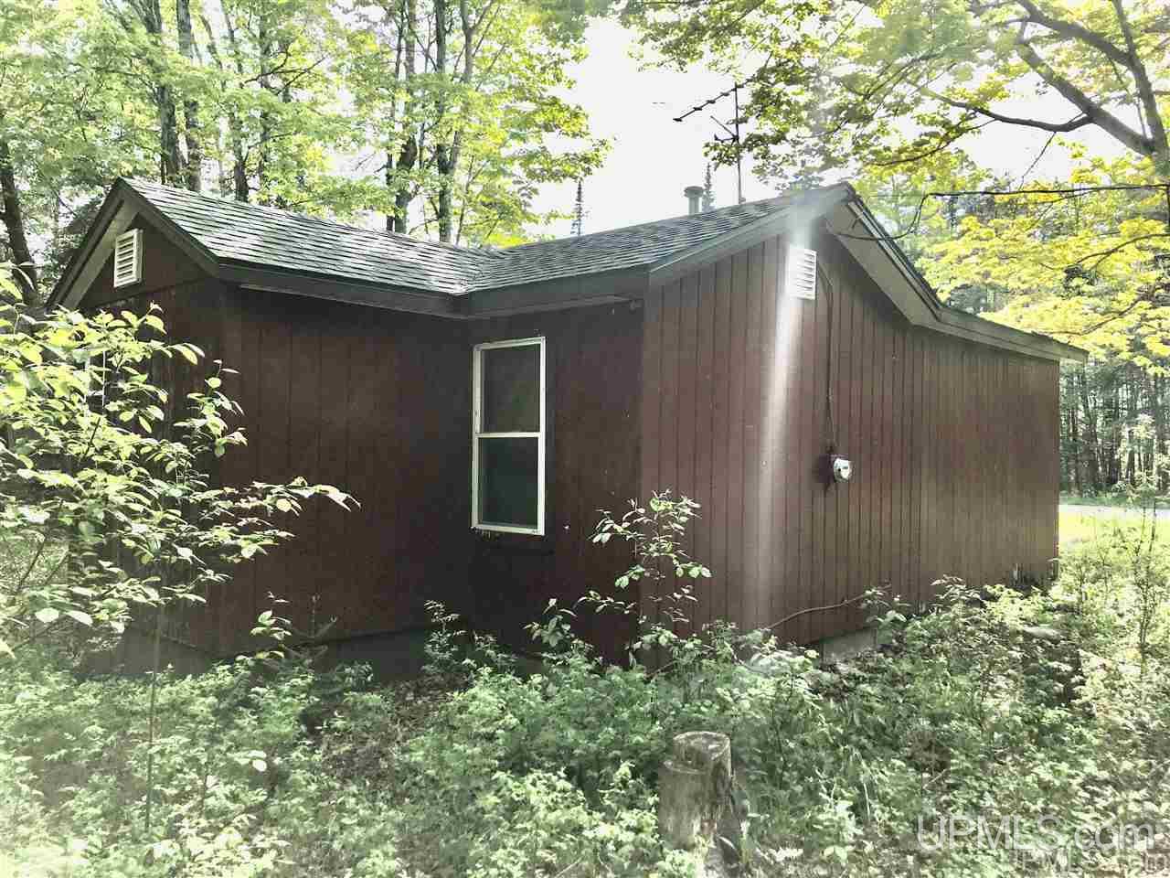3080 II Road Garden, MI 49835 - Photo 4 of 14