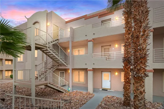 $134,900 | 2044 Mesquite Lane, Unit 302, Laughlin, NV 89029